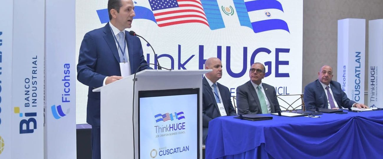 Camilo Atala lidera Ficohsa hacia el futuro económico de Centroamérica